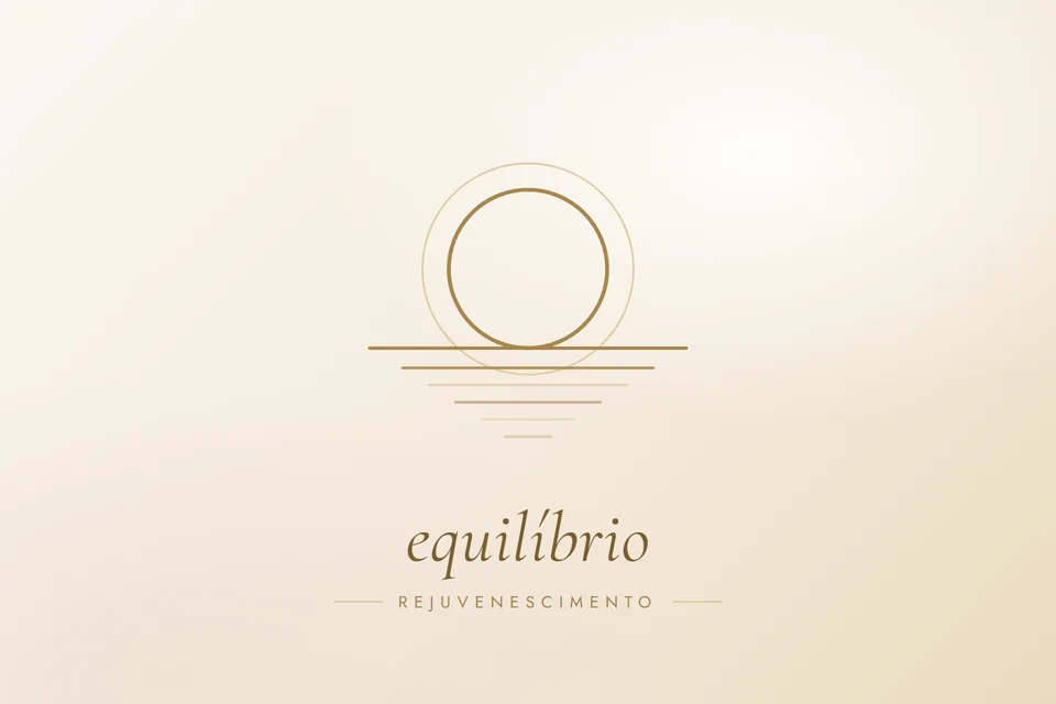 Ilustração em traço dourado de um sol no horizonte e seu reflexo, com a palavra equilíbrio